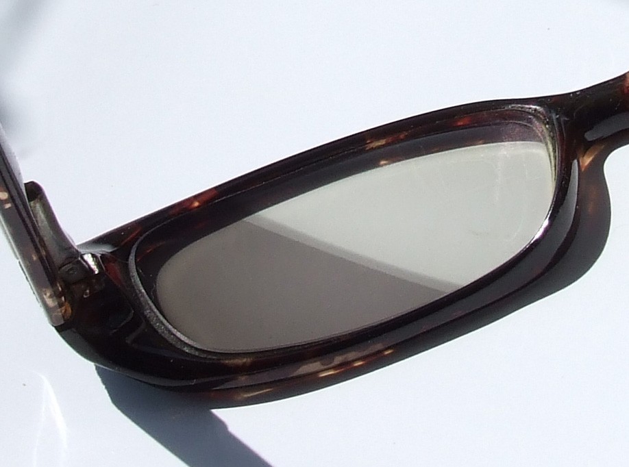 Transition lenses half dark